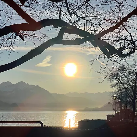 Zauberhaftes Mit Whirlpool, Berg & Seesicht Brienz (Bern)